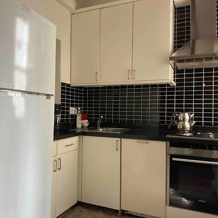 2br, 2ba, 1st Floor Of Historical Building ,galata Istanbul